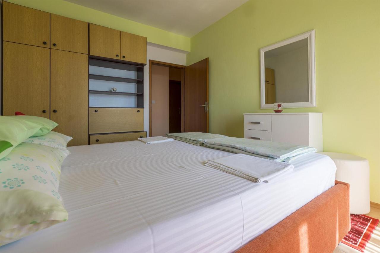 Apartments Dragica Dramalj Exterior foto